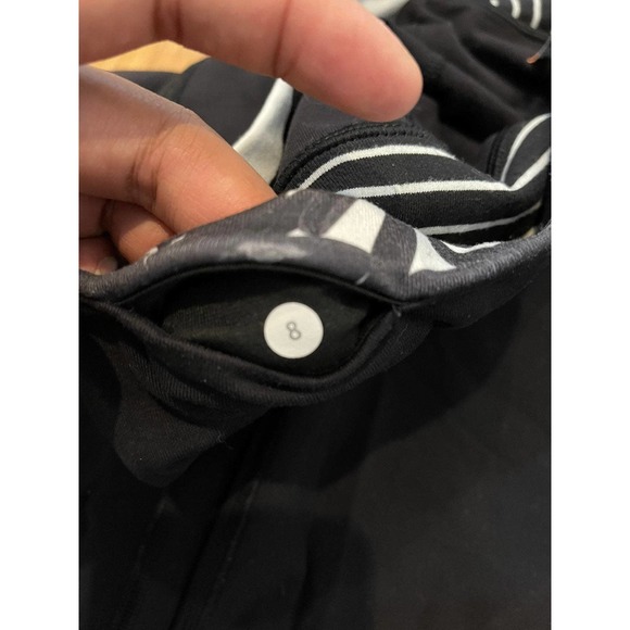 lululemon athletica crop leggings pants - Picture 3 of 6